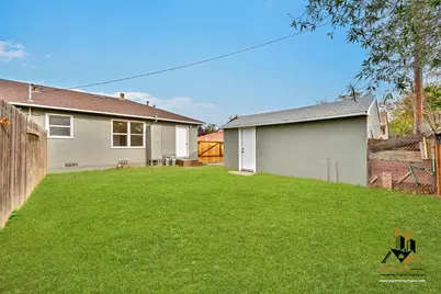 5112 Gordon Drive, Sacramento, CA 95824 - Photo 18