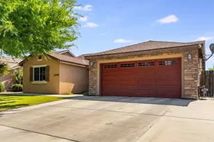 1548 N Irma St, Visalia, CA 93292 - Photo 2