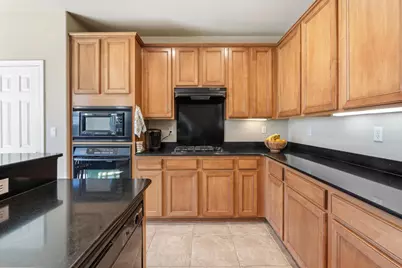 8541 Armada Court, Elk Grove, CA 95624 - Photo 6