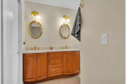 1008 Suffolk Court, Winters, CA 95694 - Photo 22