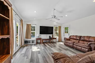 3219 Smathers Way, Carmichael, CA 95608 - Photo 18