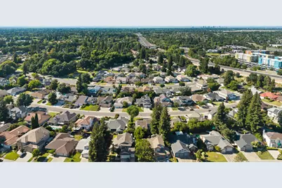 1331 Manzano Way, Sacramento, CA 95831 - Photo 50