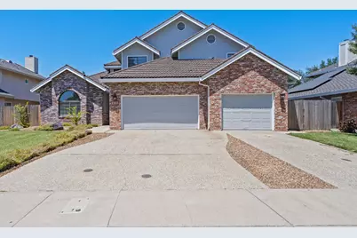 1331 Manzano Way, Sacramento, CA 95831 - Photo 2