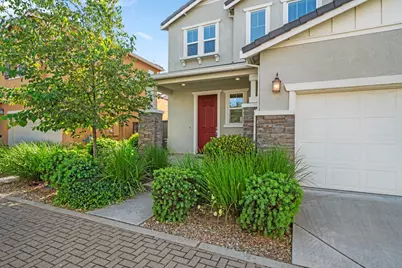 11 Timber Bridge Place, Sacramento, CA 95835 - Photo 12