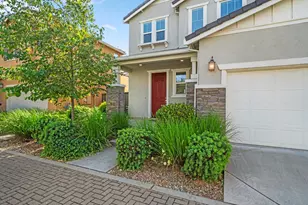 11 Timber Bridge Pl, Sacramento, CA 95835 - Photo 12