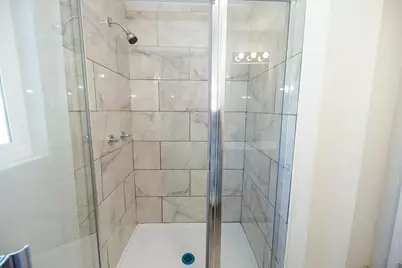 825 Wheatley Avenue, Modesto, CA 95351 - Photo 14