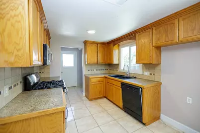 825 Wheatley Avenue, Modesto, CA 95351 - Photo 10