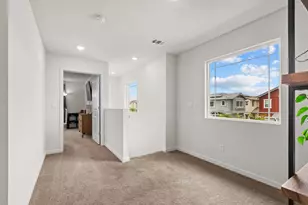 5256 Molino Cir, Roseville, CA 95747 - Photo 16