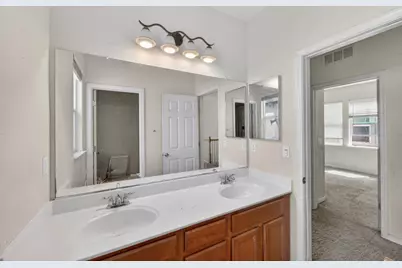 1886 Mammoth Way, Sacramento, CA 95834 - Photo 40