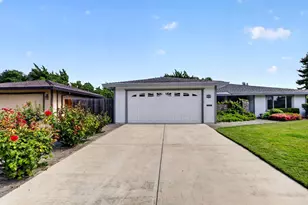 36 Southlite Cir, Sacramento, CA 95831 - Photo 4