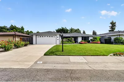 36 Southlite Circle, Sacramento, CA 95831 - Photo 2