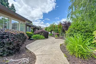 2945 Bridlewood Dr, El Dorado Hills, CA 95762 - Photo 76