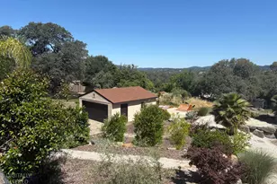 10563 Rock View Ct, Auburn, CA 95602 - Photo 10