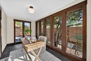945 44th St, Sacramento, CA 95819 - Photo 26