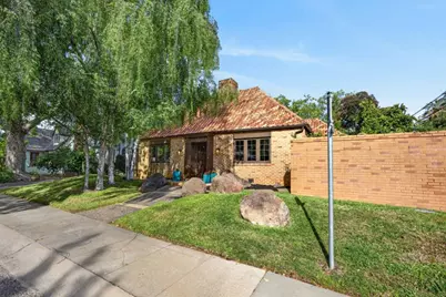 945 44th Street, Sacramento, CA 95819 - Photo 6