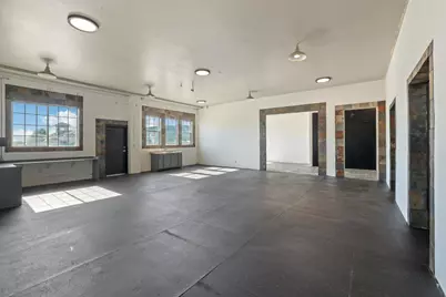 9040 E Highway 12, Victor, CA 95253 - Photo 34