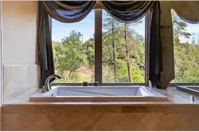 4554 Cross Creek Road, Cool, CA 95614 - Photo 38