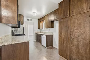 2416 San Domingo Way, Modesto, CA 95355 - Photo 10