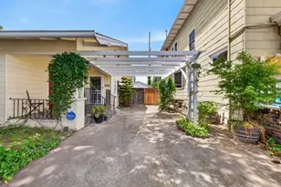 1026 37th St, Sacramento, CA 95816 - Photo 46