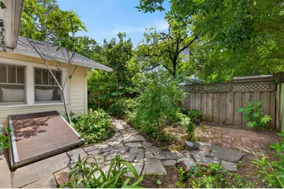 1026 37th Street, Sacramento, CA 95816 - Photo 28