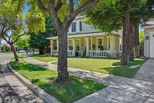 1751 Vintage Cir, Oakdale, CA 95361 - Photo 2