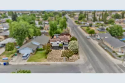 421 Orange Avenue, Chowchilla, CA 93610 - Photo 30