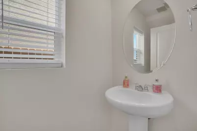 18460 Inland Passage Way, Lathrop, CA 95330 - Photo 34
