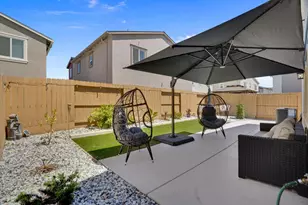 18460 Inland Passage Way, Lathrop, CA 95330 - Photo 16