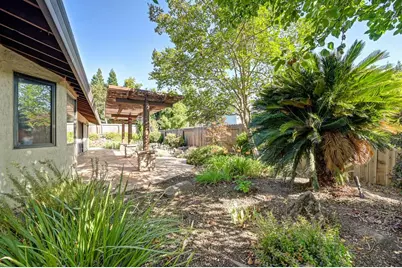 1106 Nob Hill Court, Roseville, CA 95661 - Photo 66