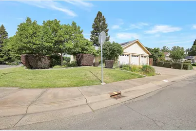 1710 Mich Court, Yuba City, CA 95993 - Photo 2