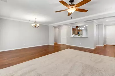 7424 Foxburgh Ct, Elk Grove, CA 95757 - Photo 8