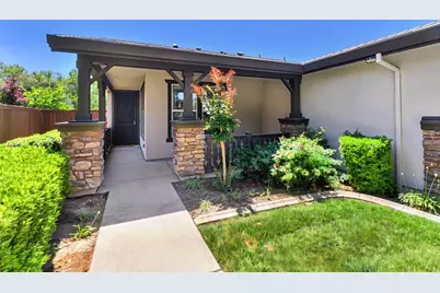7424 Foxburgh Ct, Elk Grove, CA 95757 - Photo 2