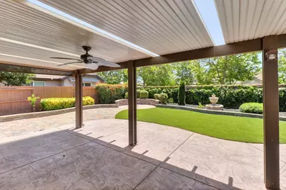 7424 Foxburgh Ct, Elk Grove, CA 95757 - Photo 42