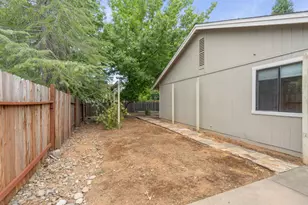 1663 Hedland Pl, El Dorado Hills, CA 95762 - Photo 20