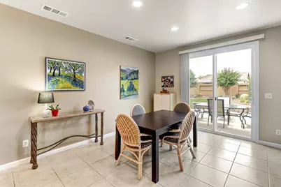 7425 Foxburgh Ct, Elk Grove, CA 95757 - Photo 6