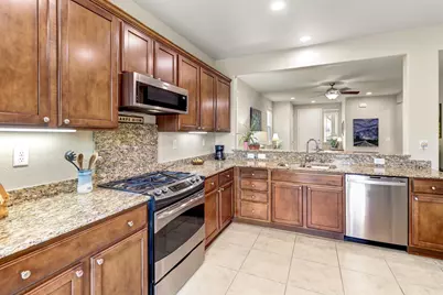 7425 Foxburgh Ct, Elk Grove, CA 95757 - Photo 8