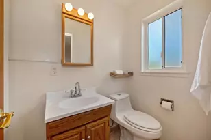 606 Wales Dr, Folsom, CA 95630 - Photo 20