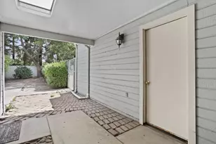 2930 Driftwood Pl, Stockton, CA 95219 - Photo 4
