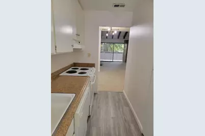 722 Woodside Lane E #9, Sacramento, CA 95825 - Photo 22