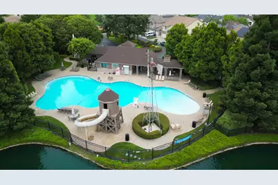 1155 Windjammer Dr, Stockton, CA 95209 - Photo 18