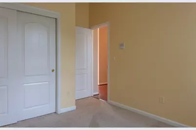 1155 Windjammer Dr, Stockton, CA 95209 - Photo 14
