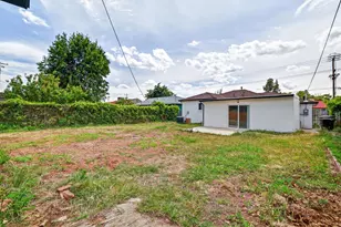 5637 44th St, Sacramento, CA 95824 - Photo 30