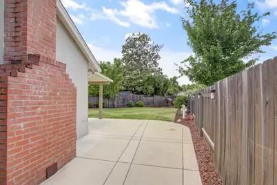4324 Constance Lane, Sacramento, CA 95822 - Photo 32