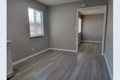 8008 Loucreta Drive, Sacramento, CA 95828 - Photo 6