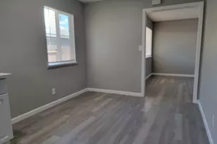 8008 Loucreta Dr, Sacramento, CA 95828 - Photo 6