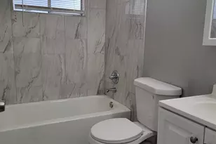 8008 Loucreta Dr, Sacramento, CA 95828 - Photo 8