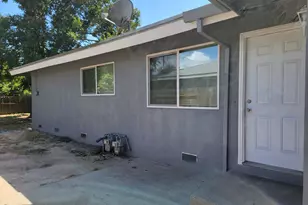 8008 Loucreta Dr, Sacramento, CA 95828 - Photo 12