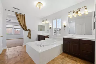 10413 Danichris Way, Elk Grove, CA 95757 - Photo 54