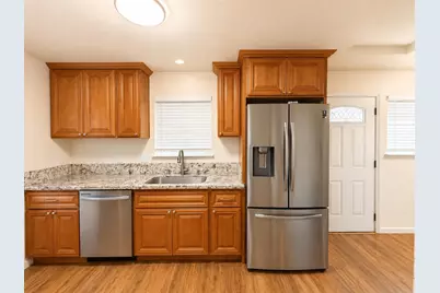 2127 N Funston Avenue, Stockton, CA 95205 - Photo 6