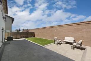 437 Rainbow Fls Ln, Manteca, CA 95337 - Photo 20